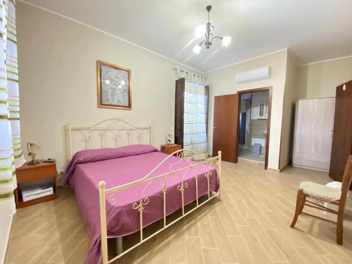 B&B Gloria Villabate Eksteriør billede